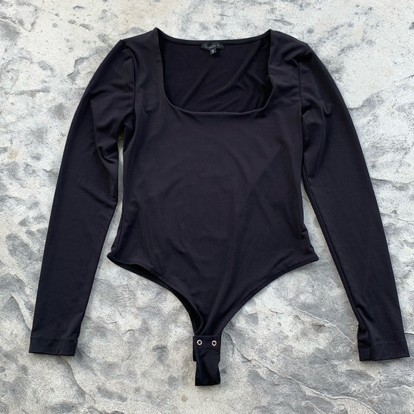 Body suit from Dynamite - Picture 1 of 5